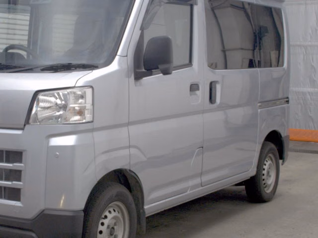 TOYOTA PIXIS VAN
