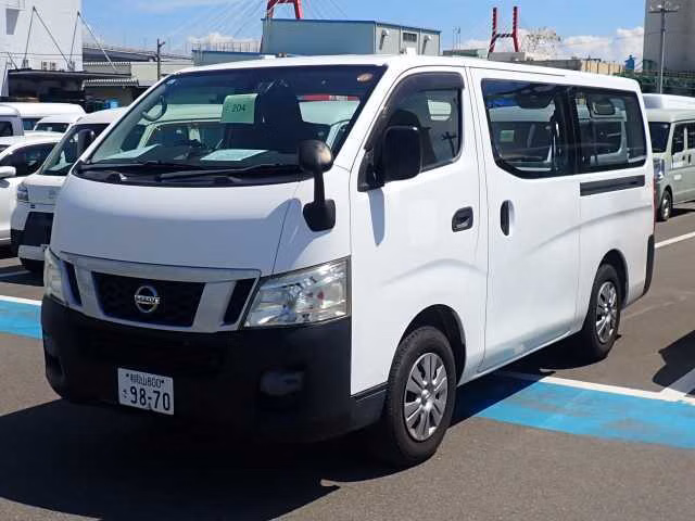 NISSAN NV350 CARAVAN