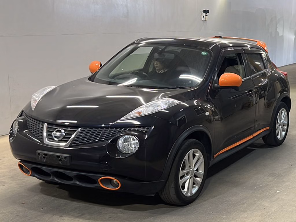 NISSAN JUKE