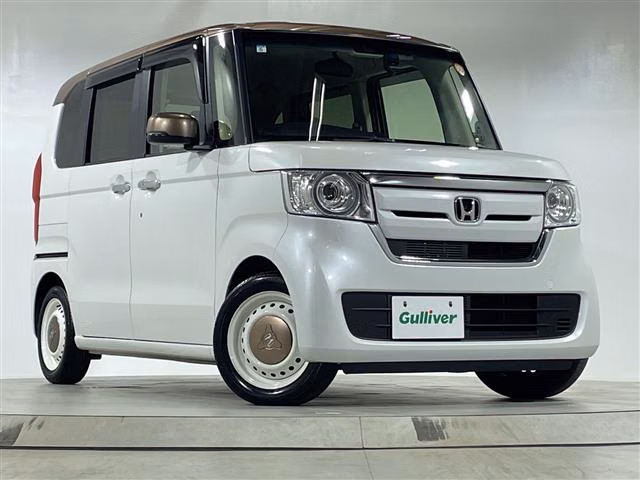 HONDA N-BOX