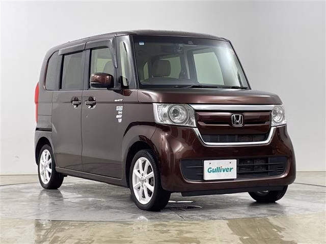 HONDA N-BOX