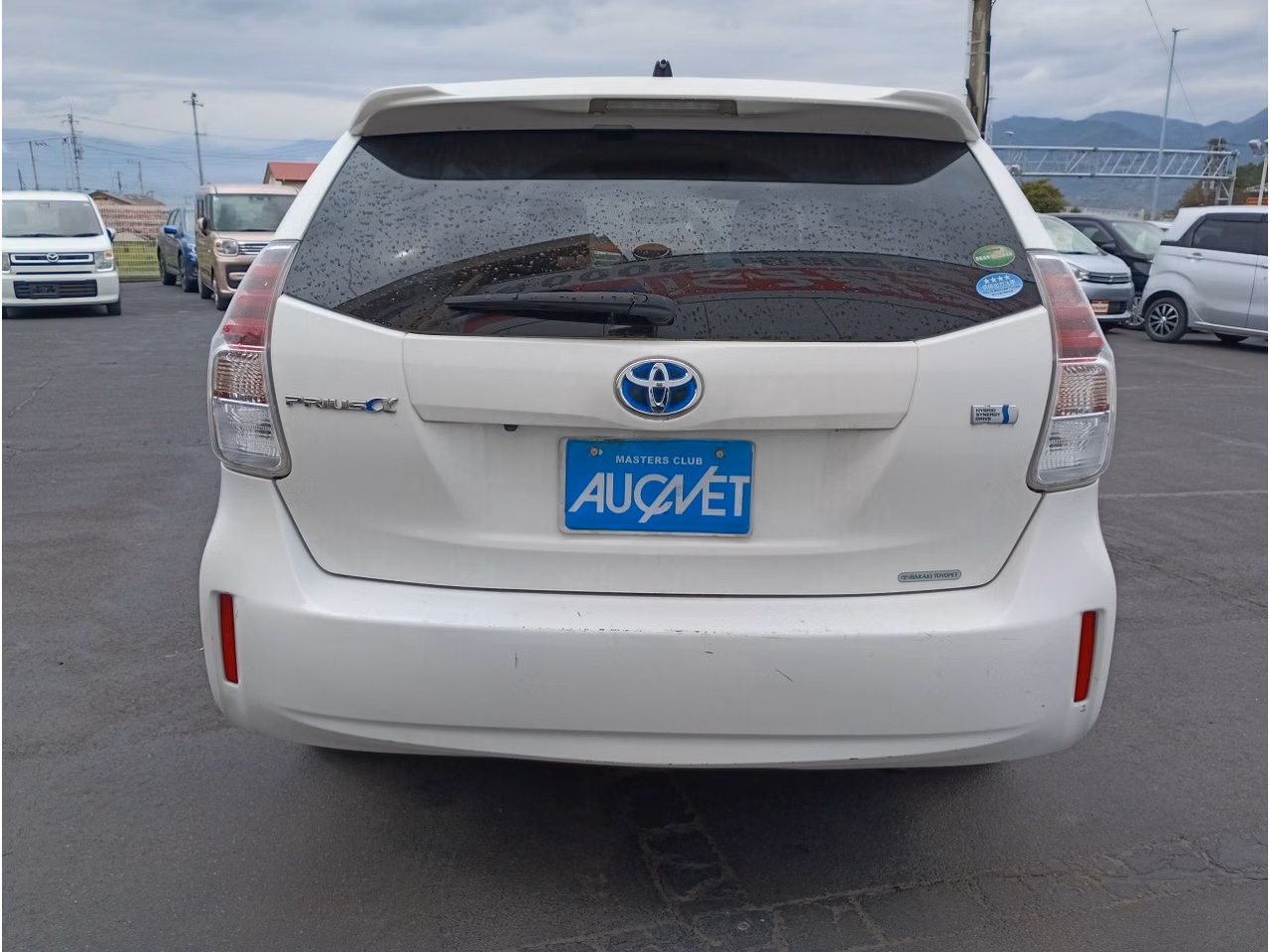 TOYOTA PRIUS ALPHA