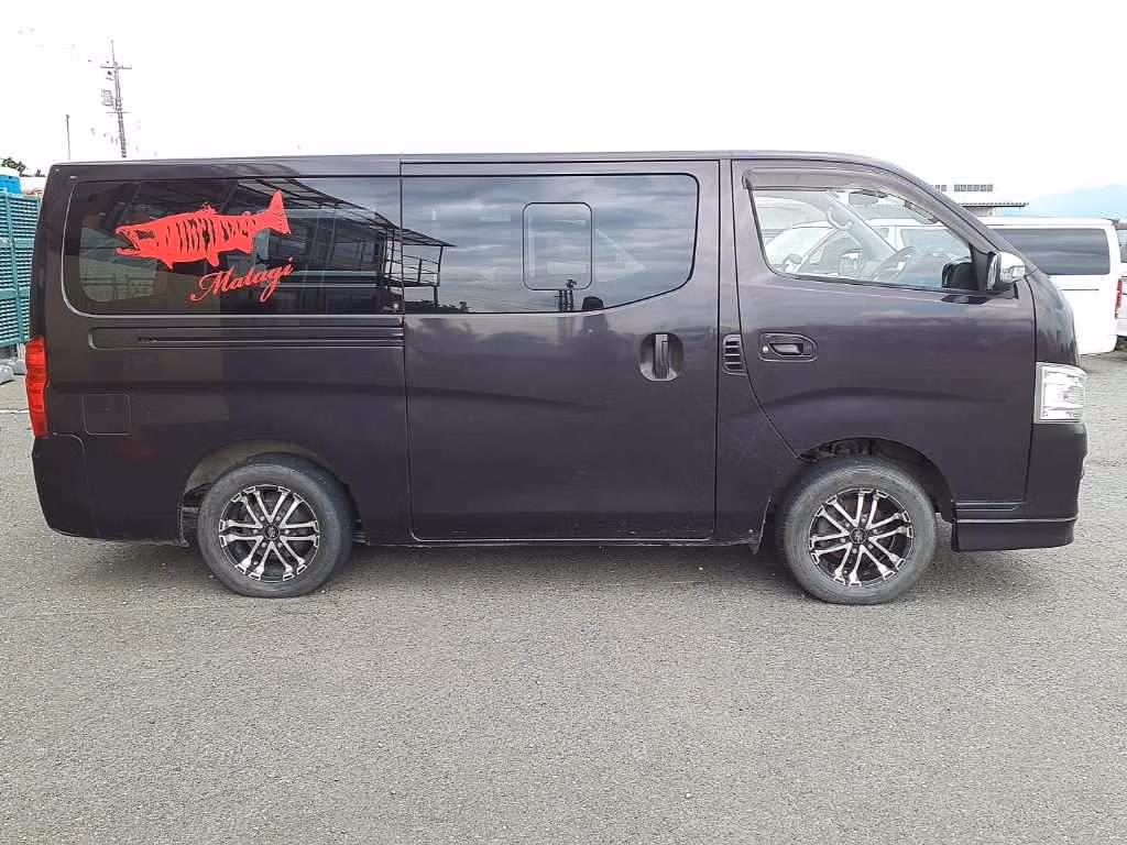 NISSAN NV350 CARAVAN