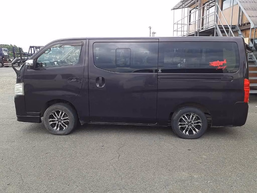 NISSAN NV350 CARAVAN