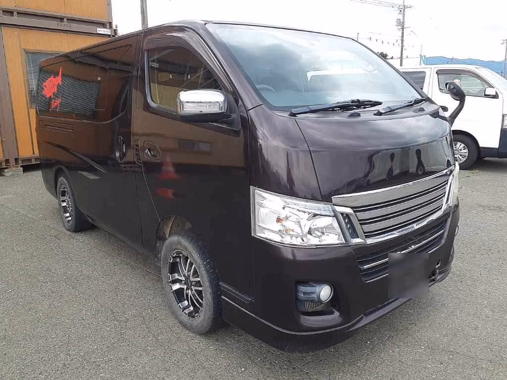 NISSAN NV350 CARAVAN