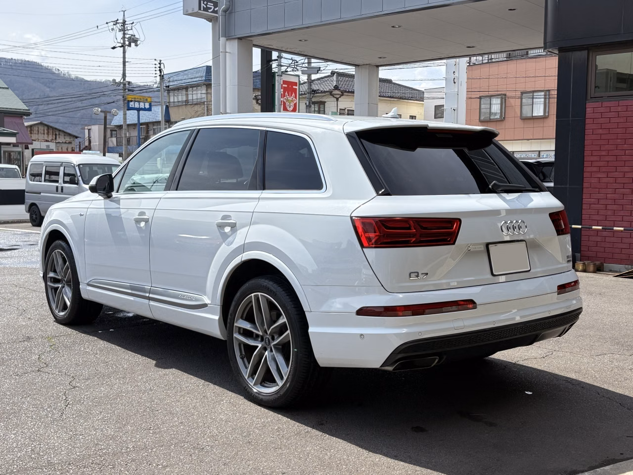 AUDI Q7