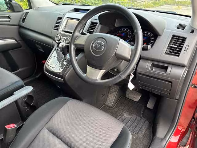 MAZDA MPV