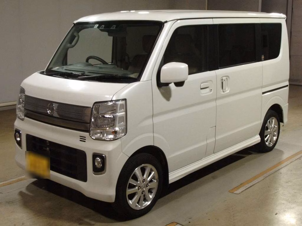 NISSAN NV100 CLIPPER