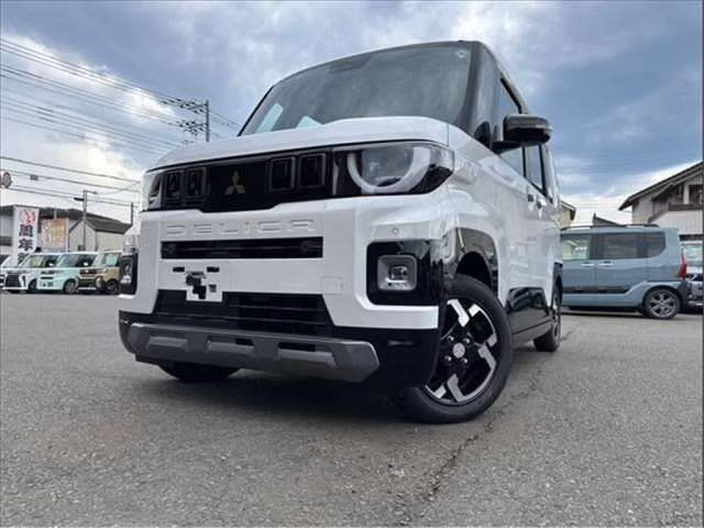 MITSUBISHI DELICA MINI
