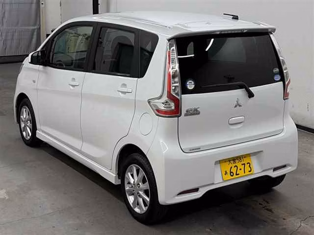 MITSUBISHI EK CUSTOM