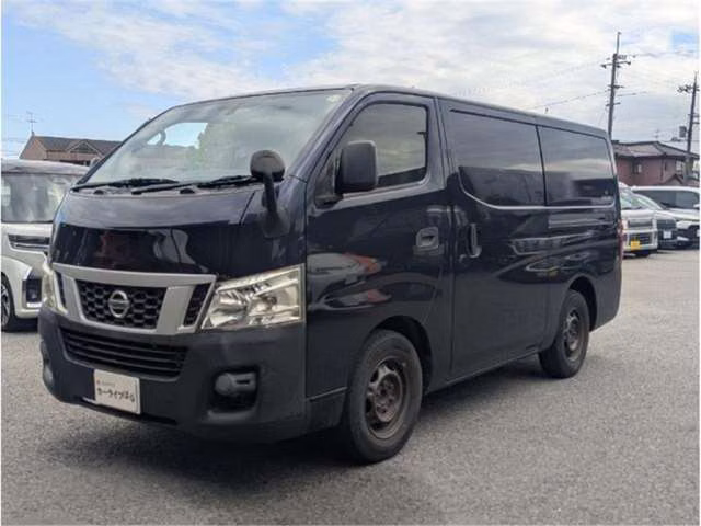 NISSAN NV350 CARAVAN