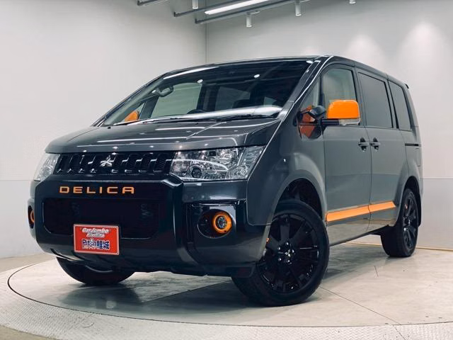MITSUBISHI DELICA D:5