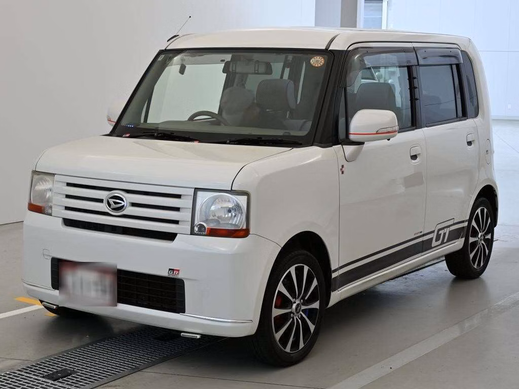 DAIHATSU MOVE CONTE