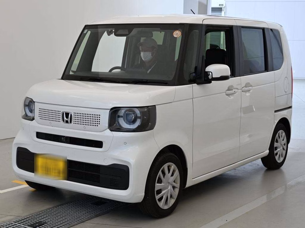 HONDA N-BOX