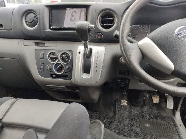 NISSAN NV350 CARAVAN