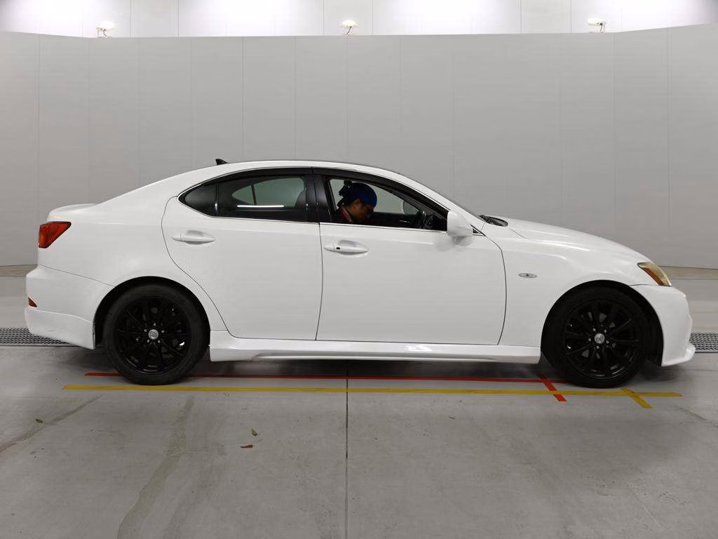 LEXUS IS250
