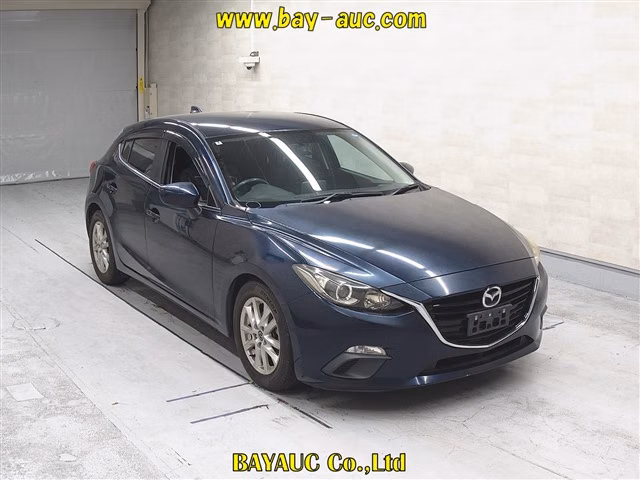 MAZDA AXELA