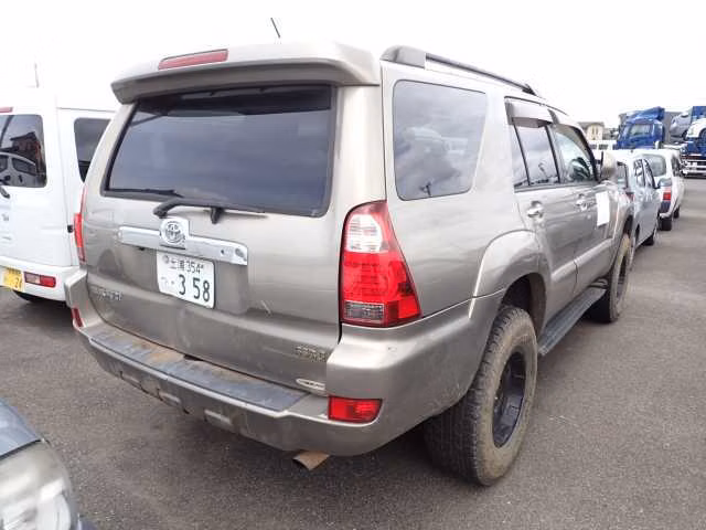TOYOTA HILUX SURF