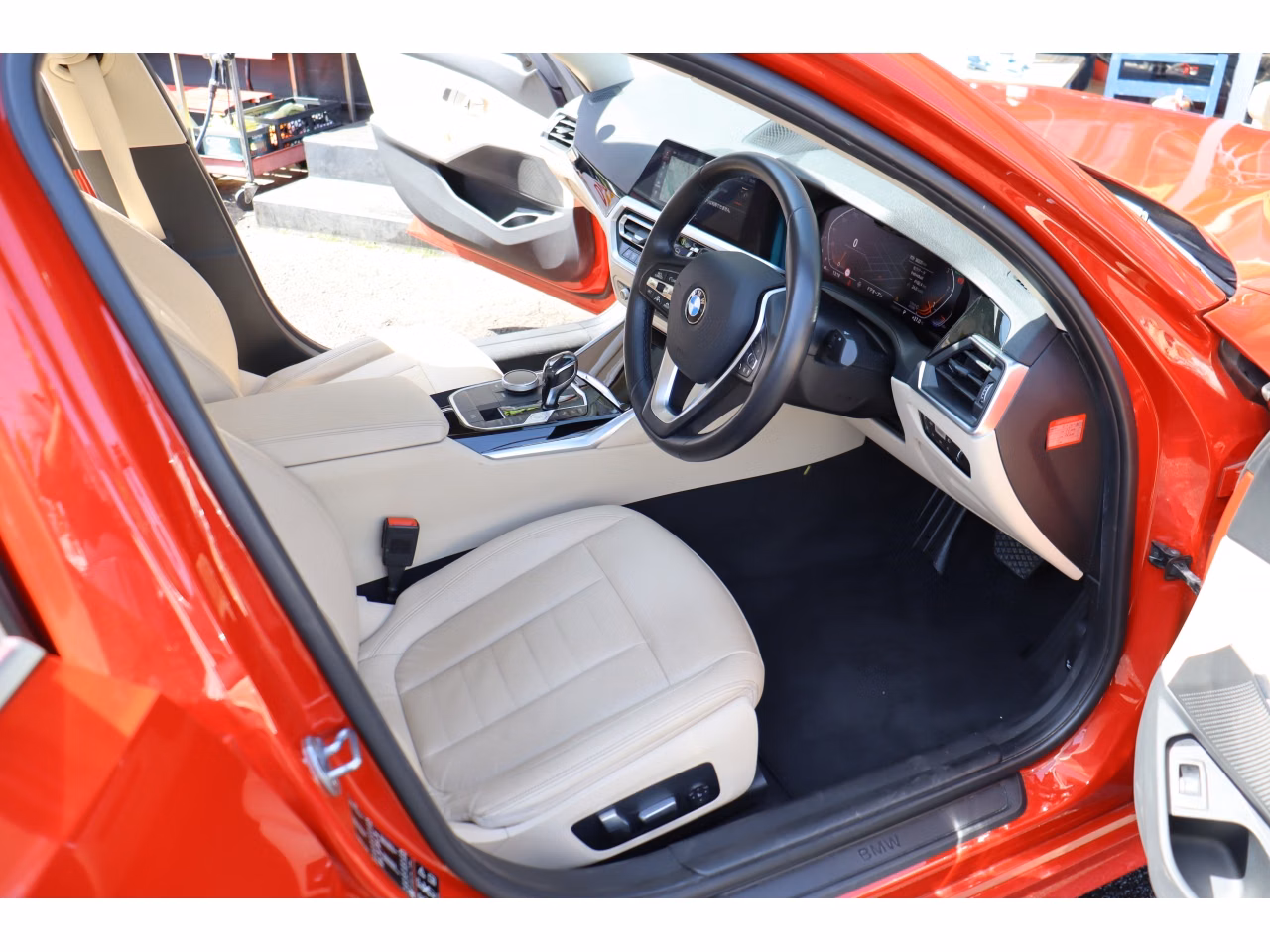 BMW 3-SERIES