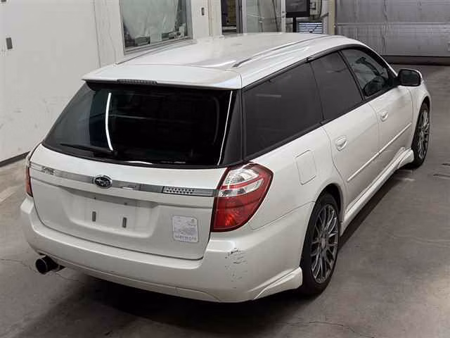 SUBARU LEGACY