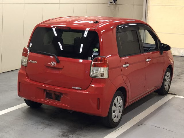 TOYOTA SPADE
