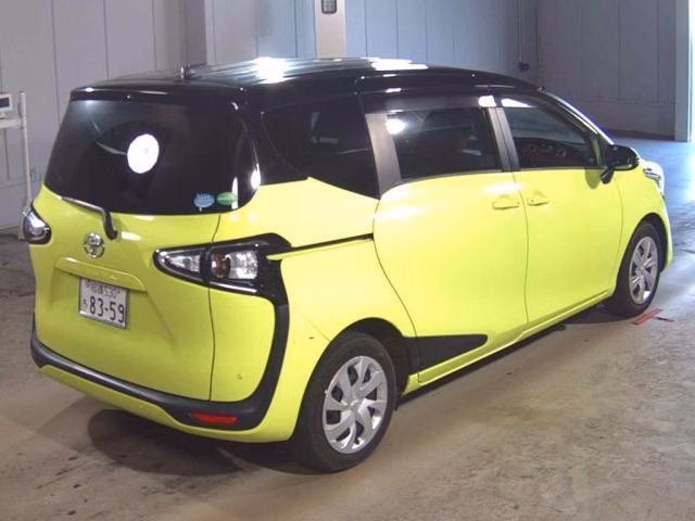 TOYOTA SIENTA