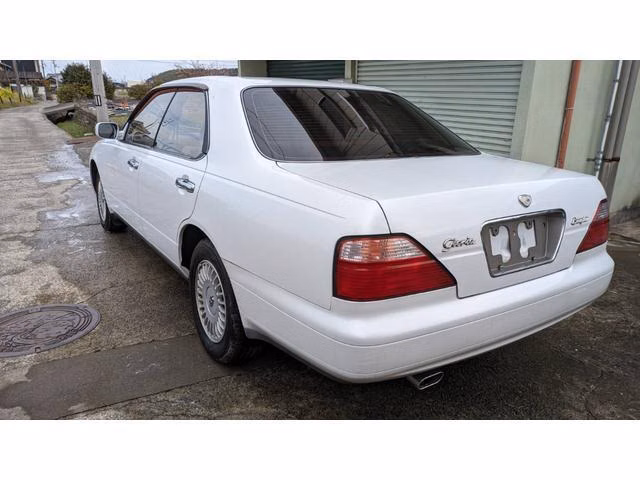 NISSAN GLORIA