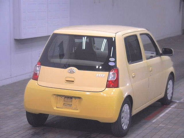 DAIHATSU ESSE