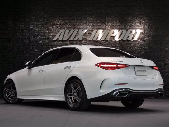 MERCEDES-BENZ C-CLASS