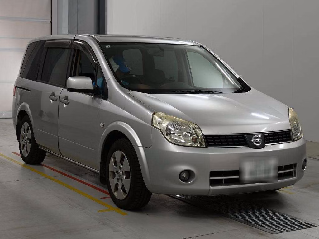 NISSAN LAFESTA