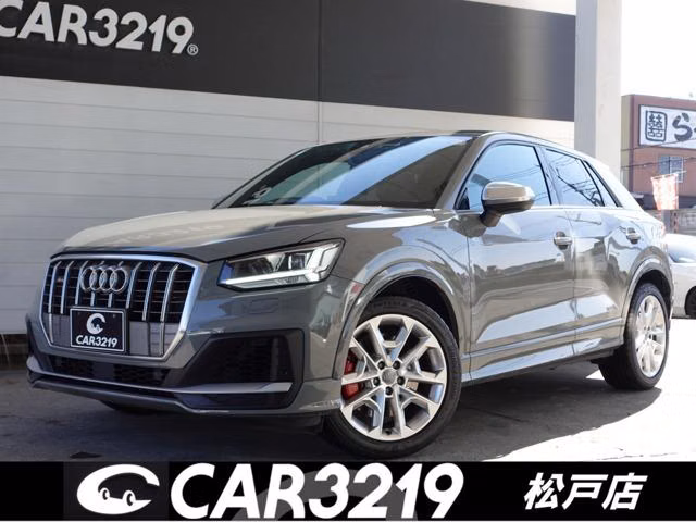 AUDI SQ2
