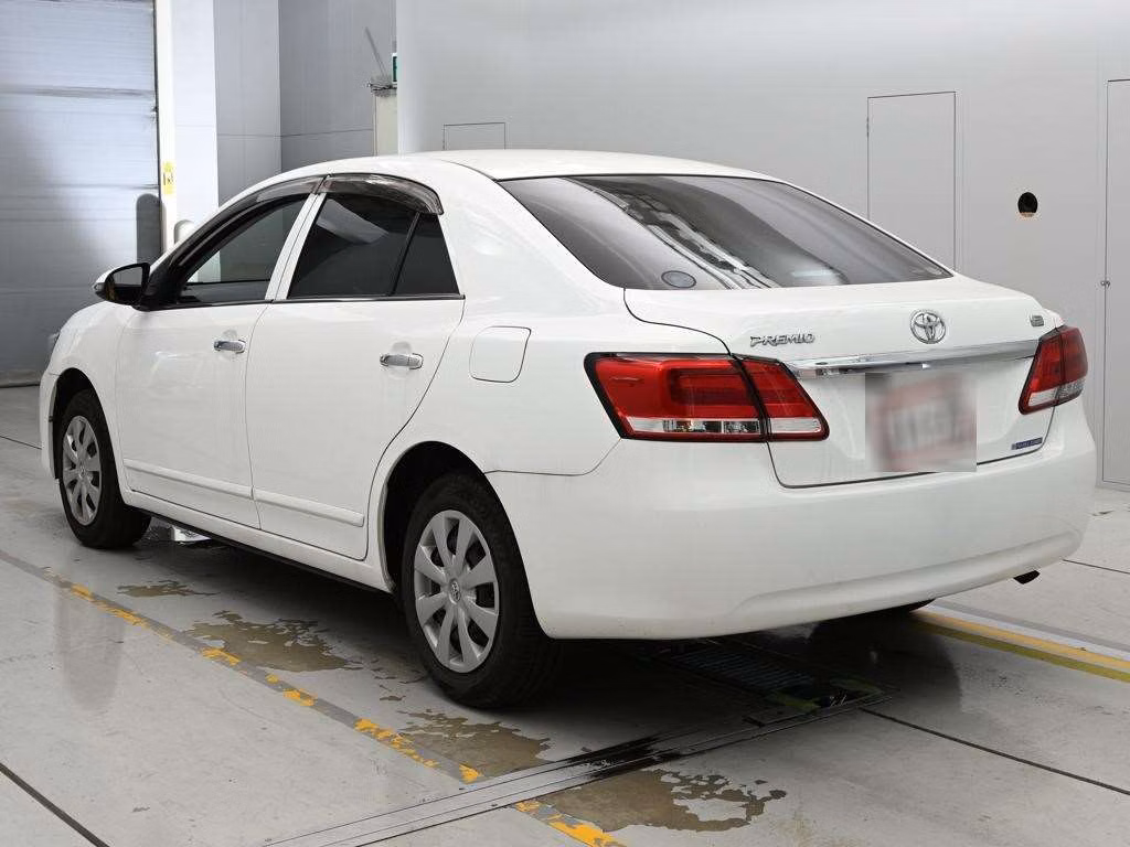 TOYOTA PREMIO