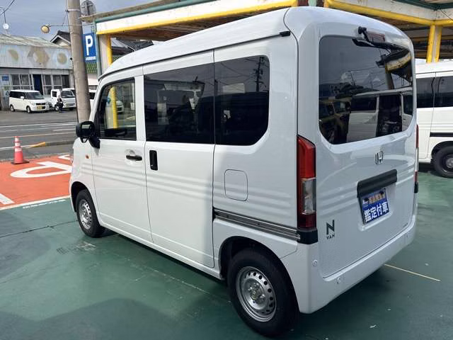 HONDA N-VAN