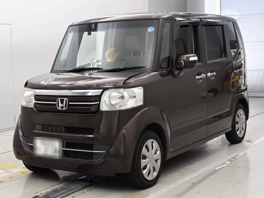 HONDA N-BOX
