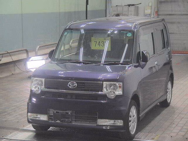 DAIHATSU MOVE CONTE
