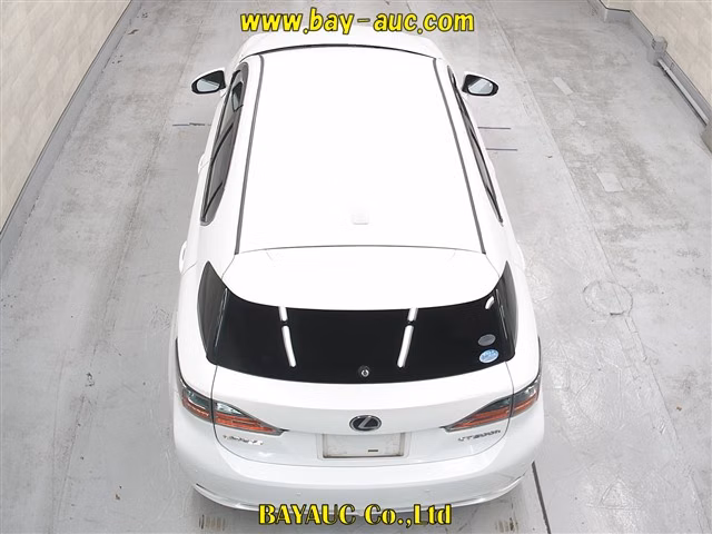 LEXUS CT200H