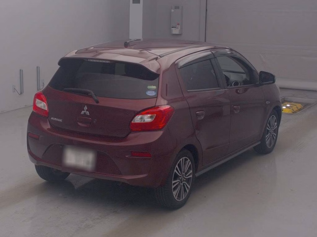 MITSUBISHI MIRAGE