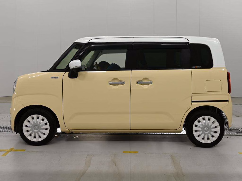 SUZUKI WAGON R SMILE