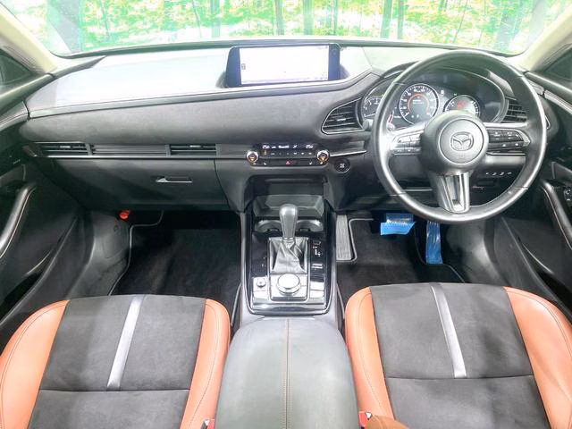 MAZDA CX-30