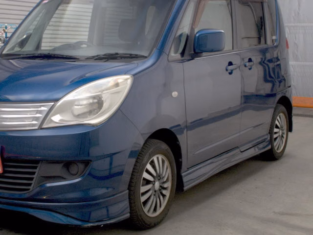 MITSUBISHI DELICA D:2