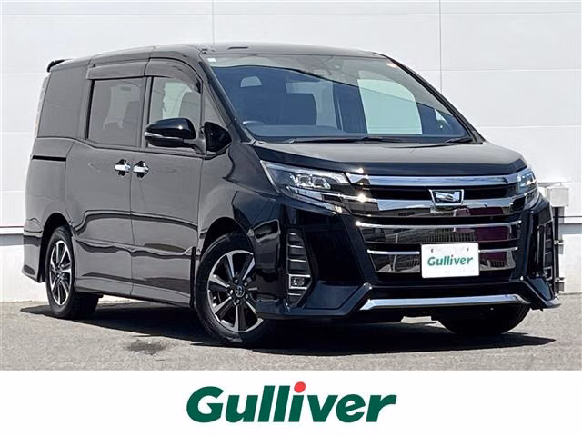 TOYOTA NOAH