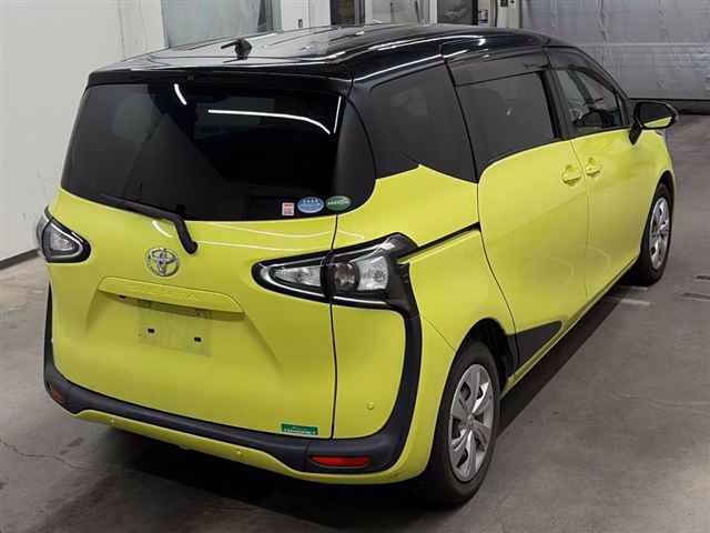 TOYOTA SIENTA