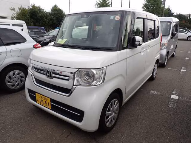 HONDA N-BOX