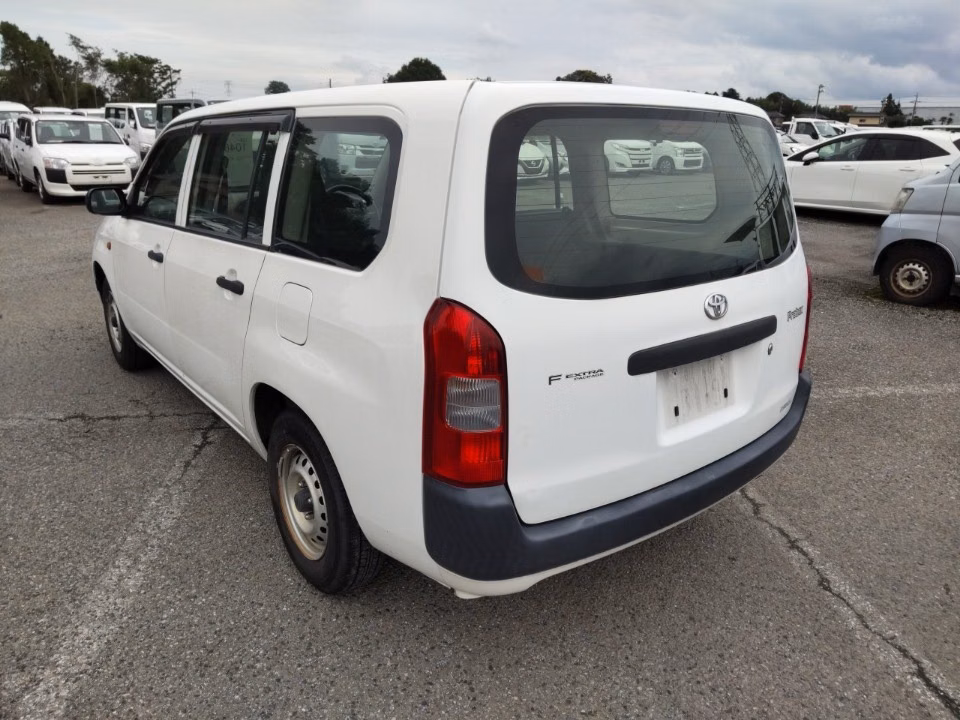 TOYOTA PROBOX