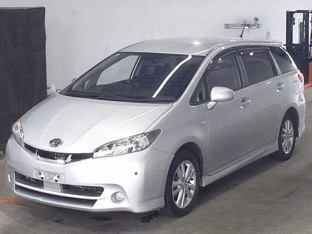 TOYOTA WISH