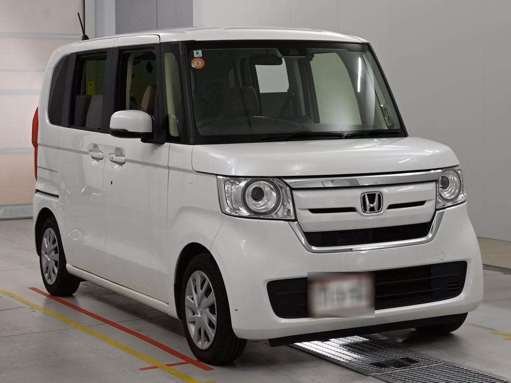 HONDA N-BOX