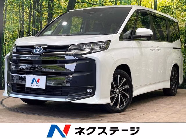 TOYOTA NOAH