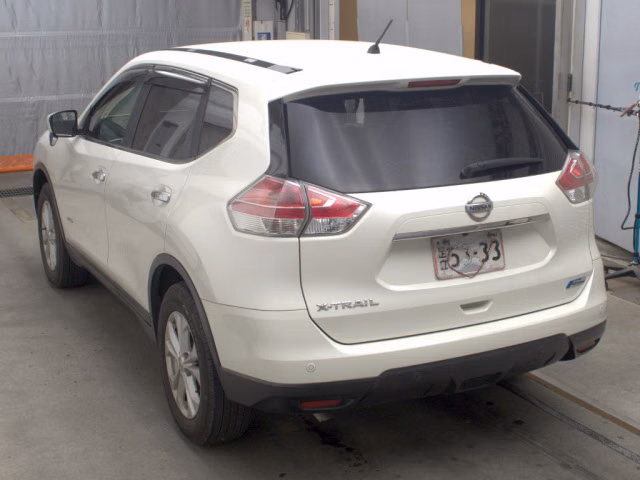 NISSAN X-TRAIL
