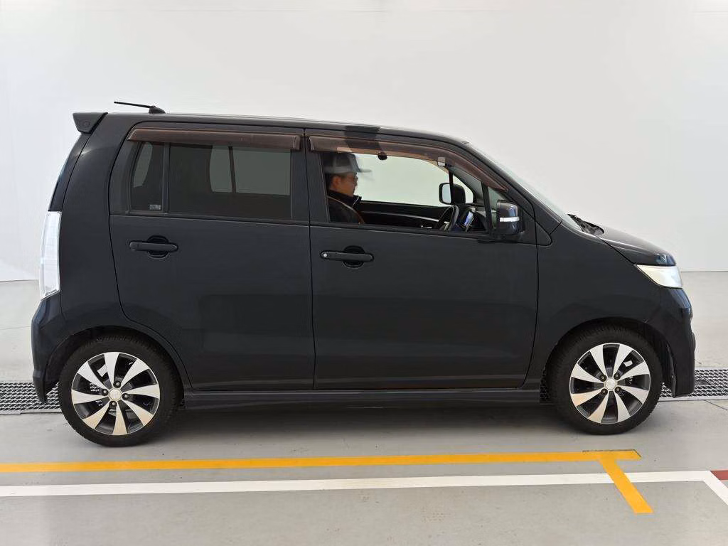 MAZDA AZ-WAGON