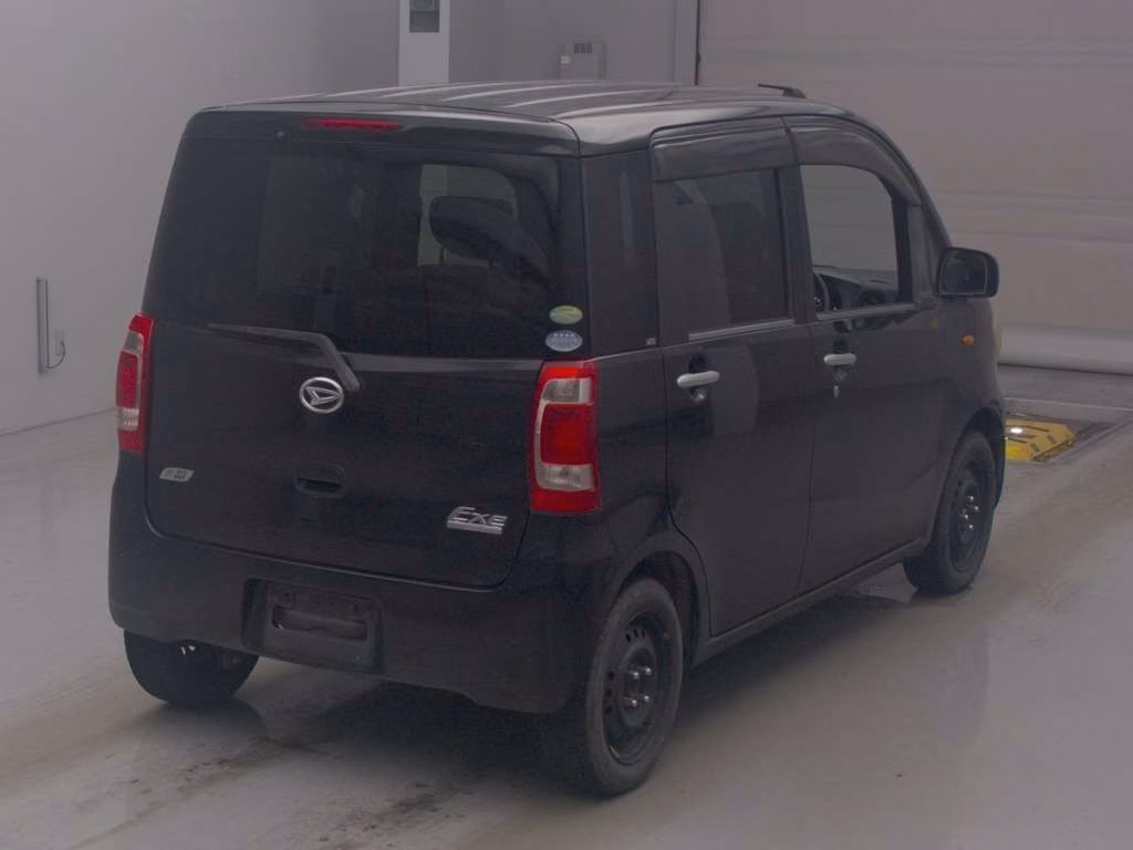 DAIHATSU TANTO EXE